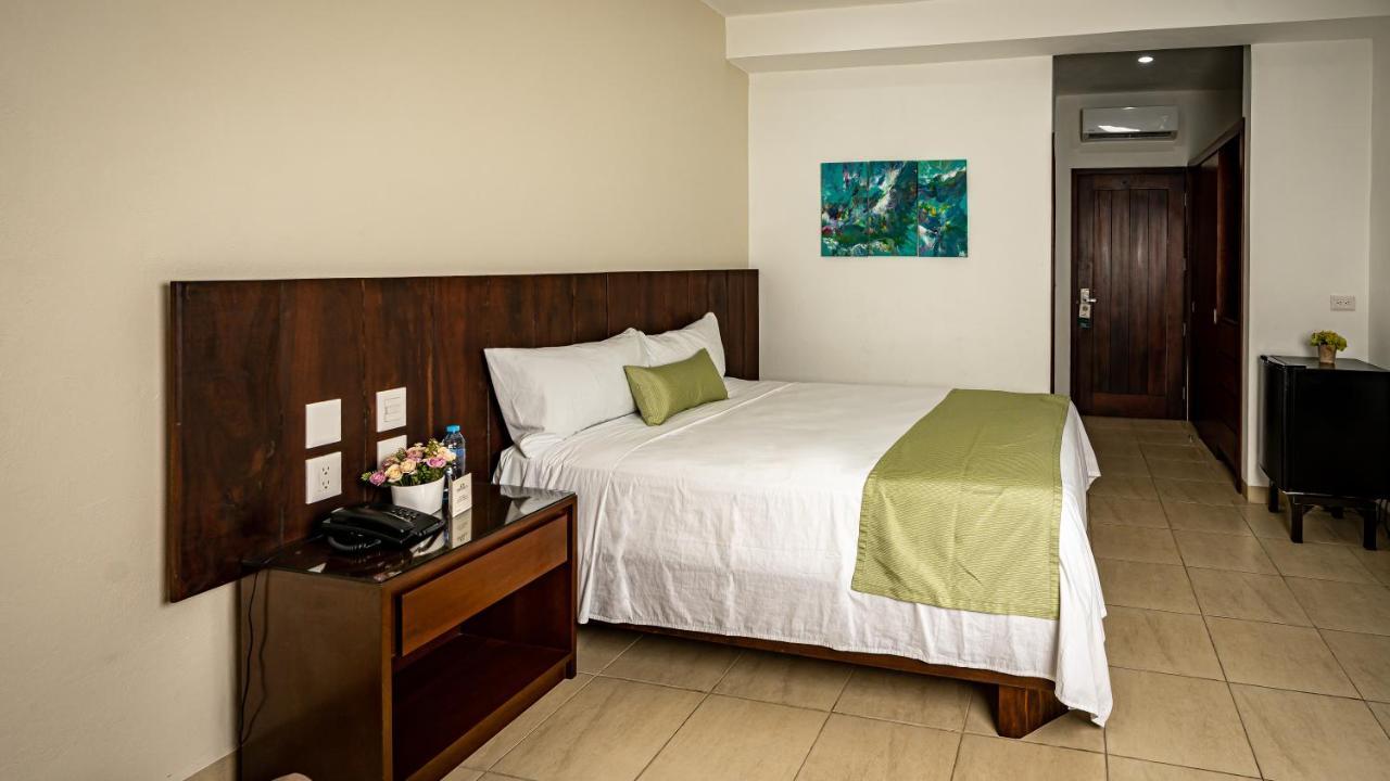 Hotel Imperla 3*
